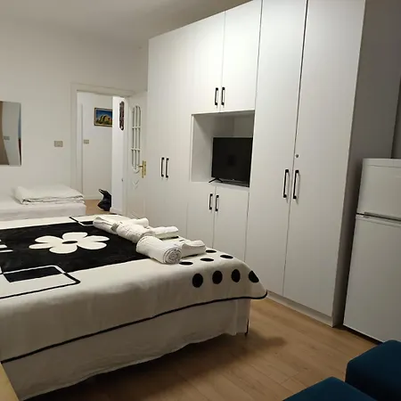 Jimmy's Apartment *